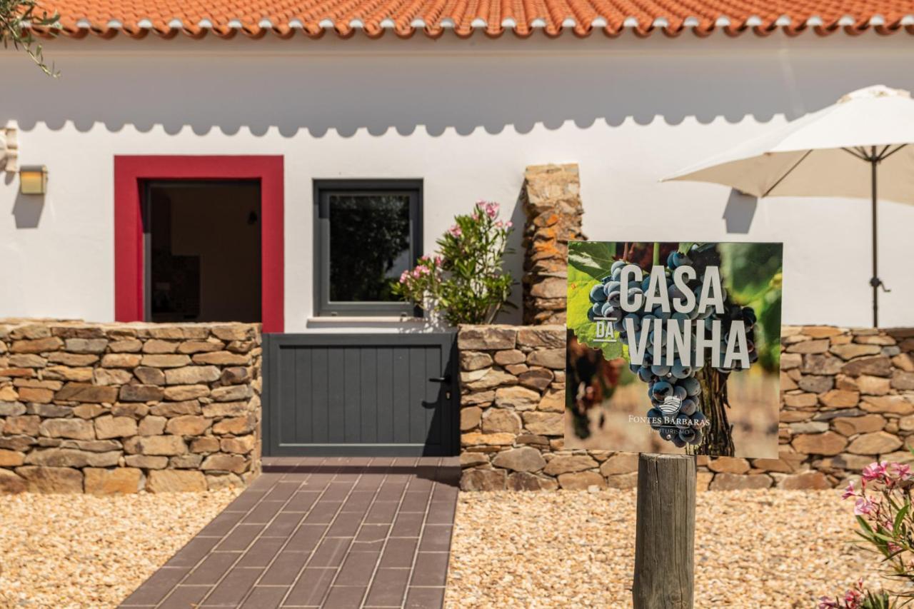 Fontes Bárbaras Enoturismo Entradas Exterior foto