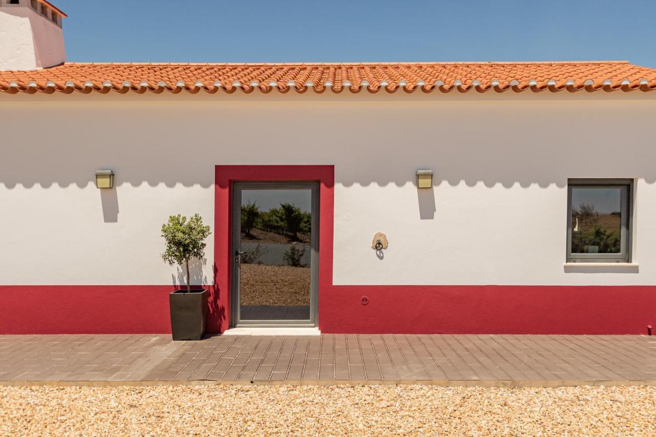 Fontes Bárbaras Enoturismo Entradas Exterior foto
